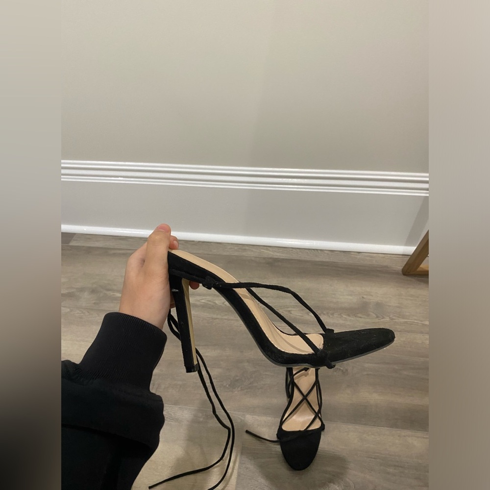 Unused black heels